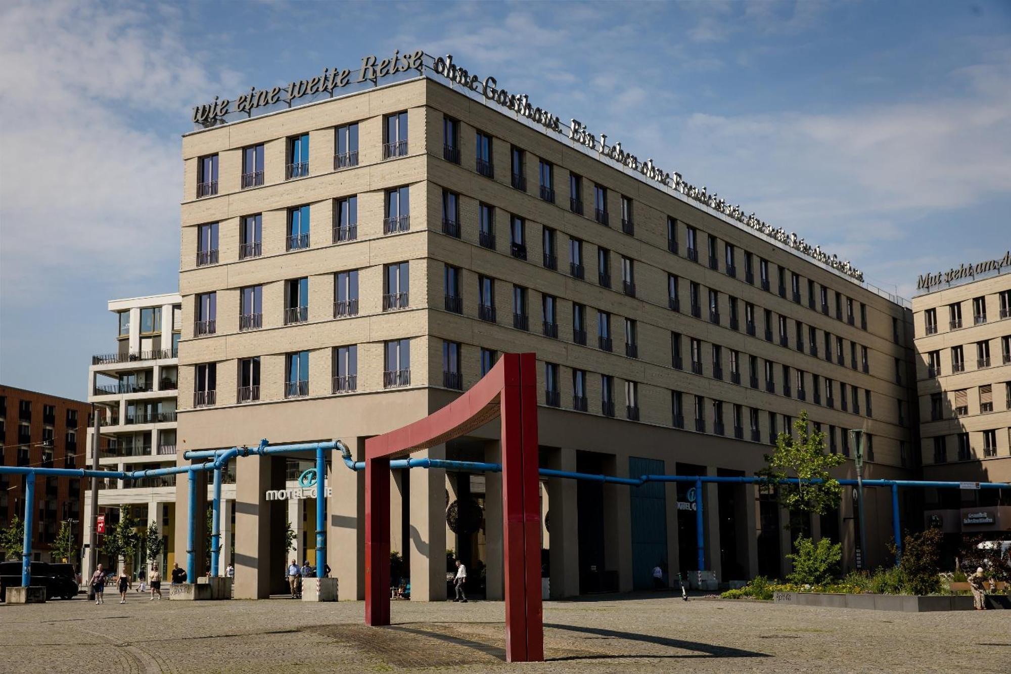 Motel One Dresden Am Zwinger Luaran gambar