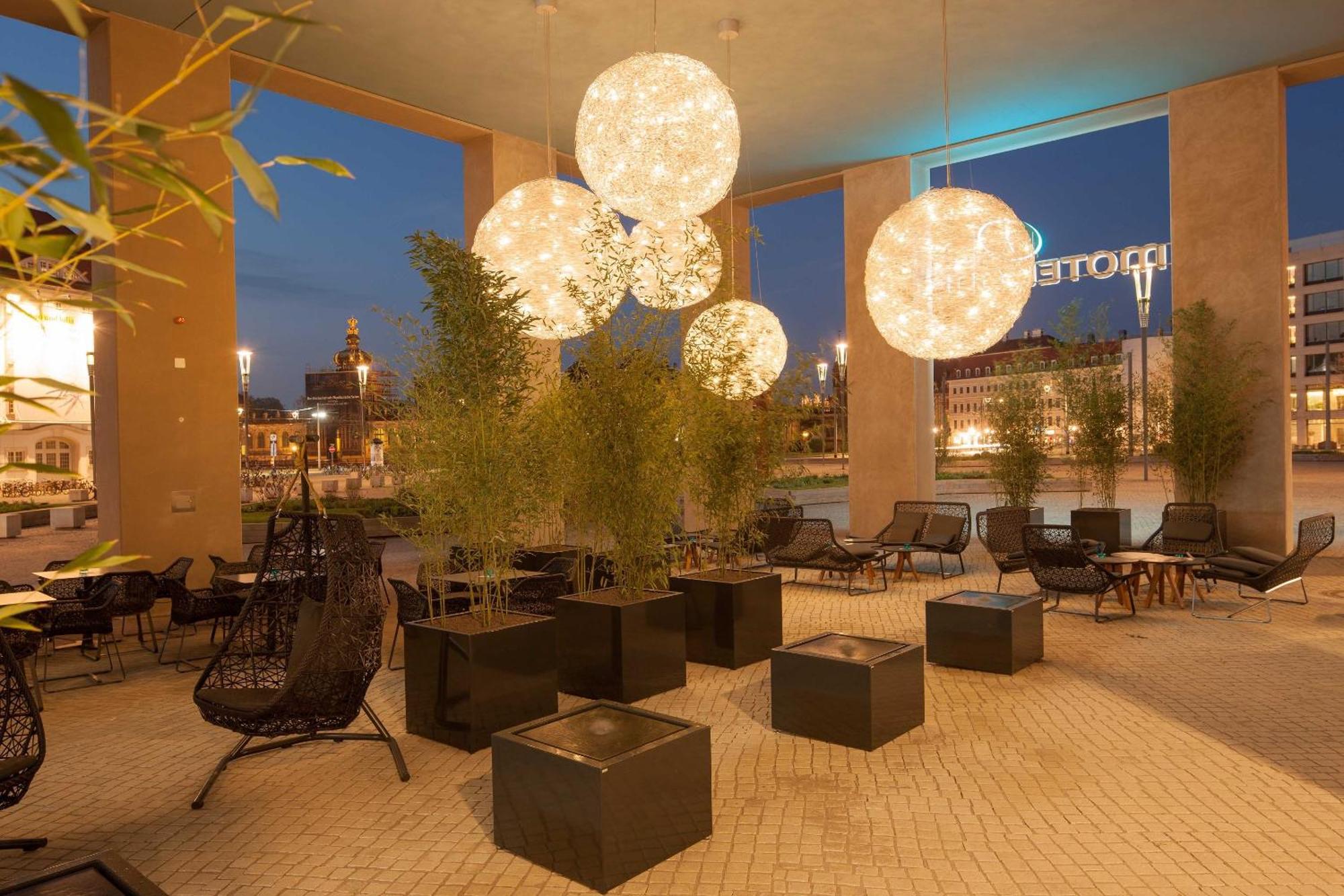 Motel One Dresden Am Zwinger Luaran gambar