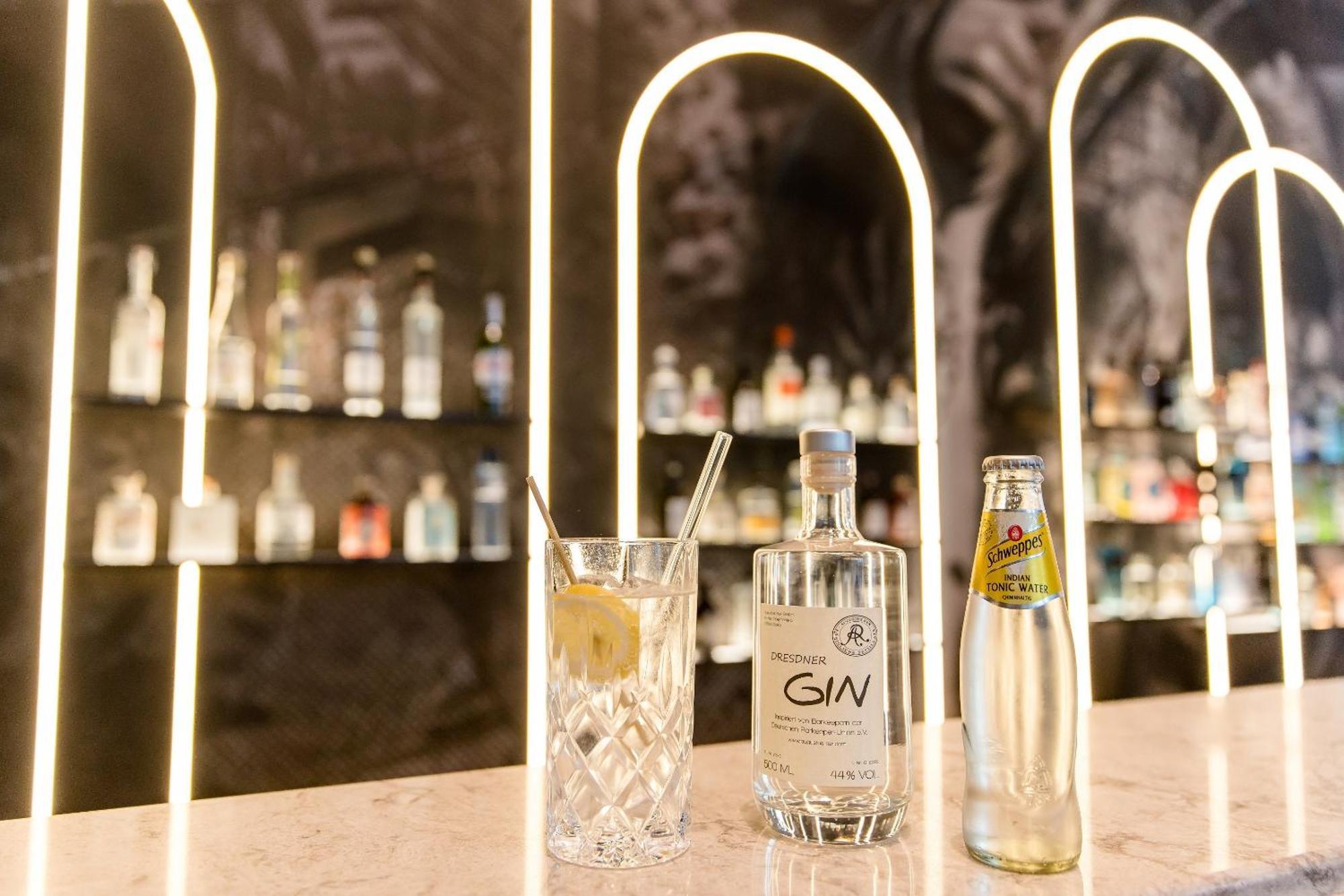 Motel One Dresden Am Zwinger Luaran gambar