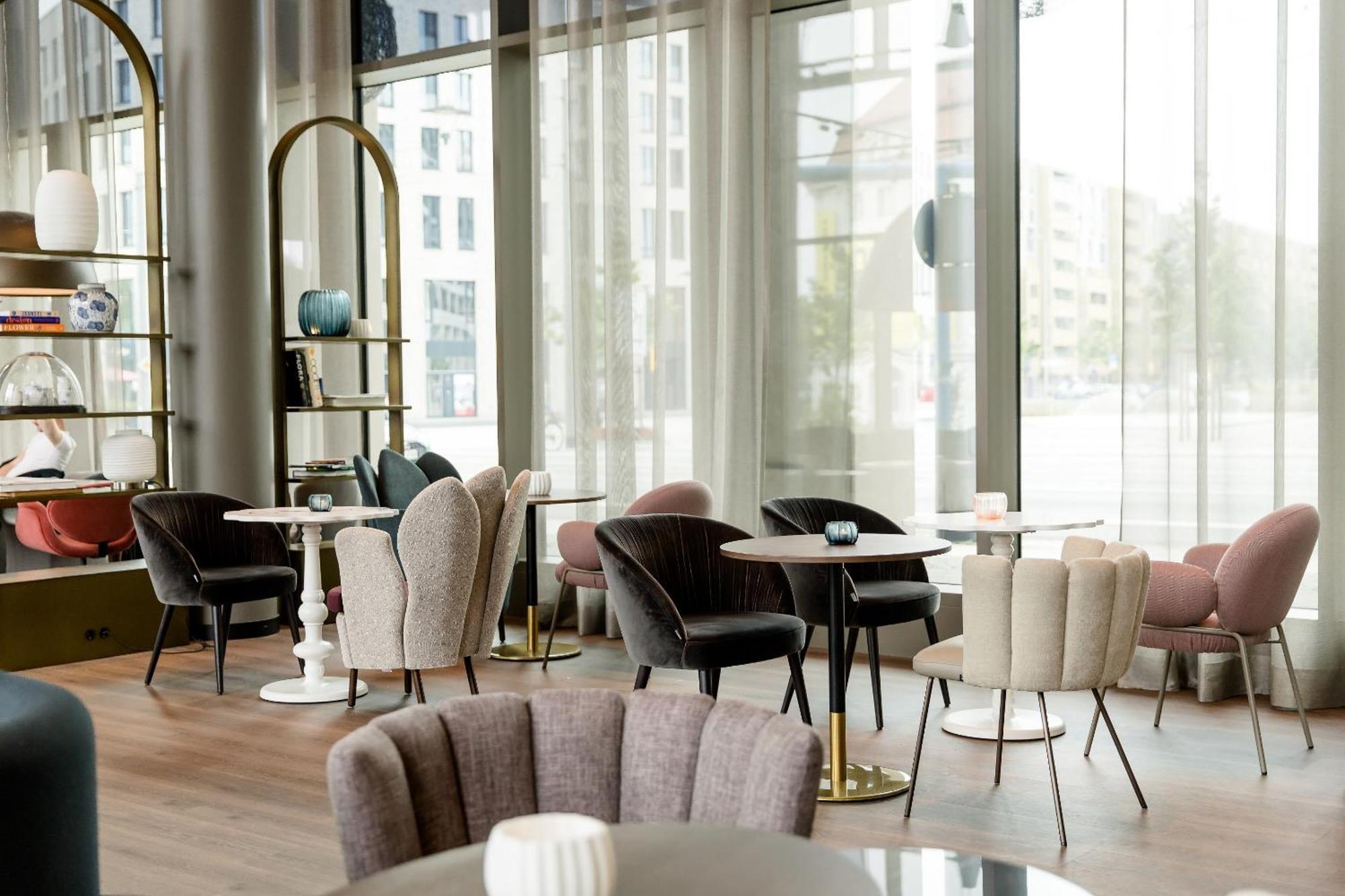 Motel One Dresden Am Zwinger Luaran gambar