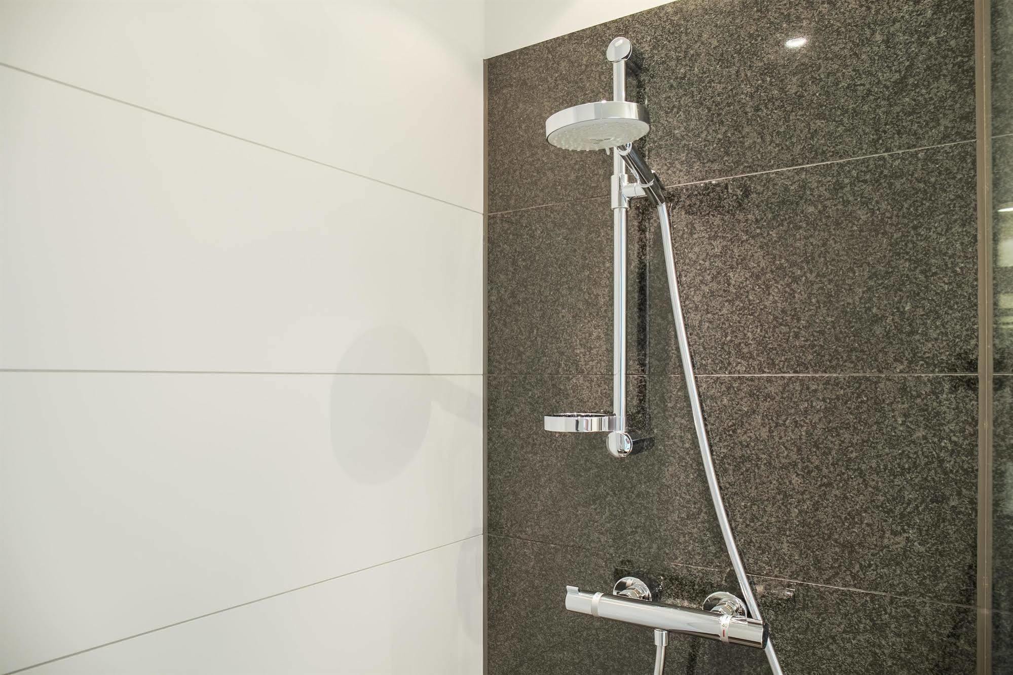 Motel One Dresden Am Zwinger Luaran gambar